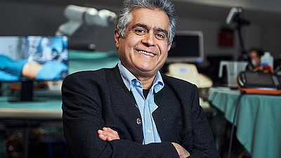 The Institute of Electrical and Electronics Engineers (IEEE) has chosen Prof. Nassir Navab as an IEEE Fellow for 2022. Image: Fabian Vogl/TUM The Institute of Electrical and Electronics Engineers (IEEE) has chosen Prof. Nassir Navab as an IEEE Fellow for 2022. Image: Fabian Vogl/TUM
