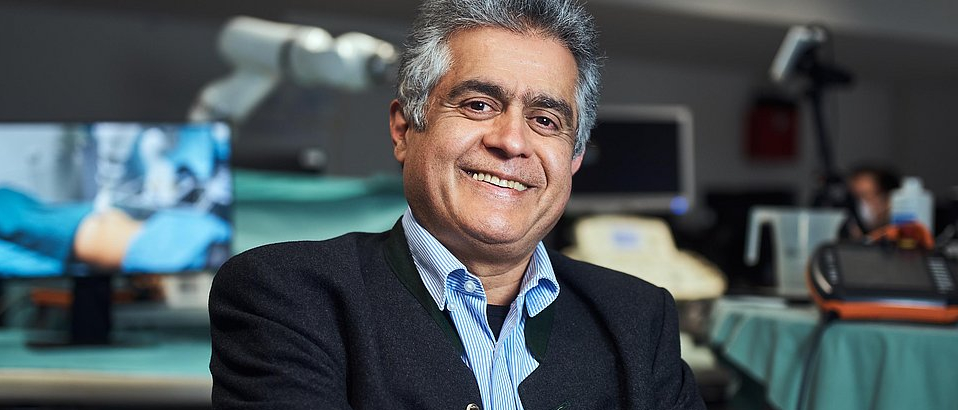 The Institute of Electrical and Electronics Engineers (IEEE) has chosen Prof. Nassir Navab as an IEEE Fellow for 2022. Image: Fabian Vogl/TUM