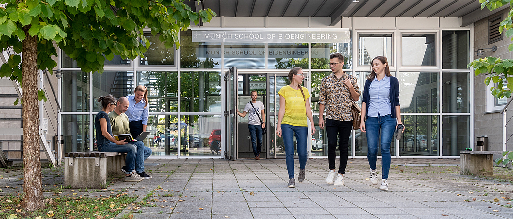 Entrance to the main building of the Munich School of BioEngineering (MSB) (Image: Andreas Heddergott / TUM) Entrance to the main building of the Munich School of BioEngineering (MSB) (Image: Andreas Heddergott / TUM)