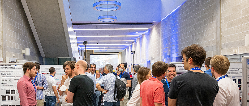 Poster session in the MIBE hall Image: Astrid Eckert / TUM