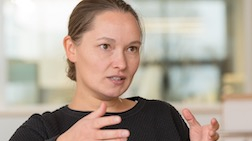 Portrait Prof. Julia Herzen Portrait picture of Prof. Julia Herzen